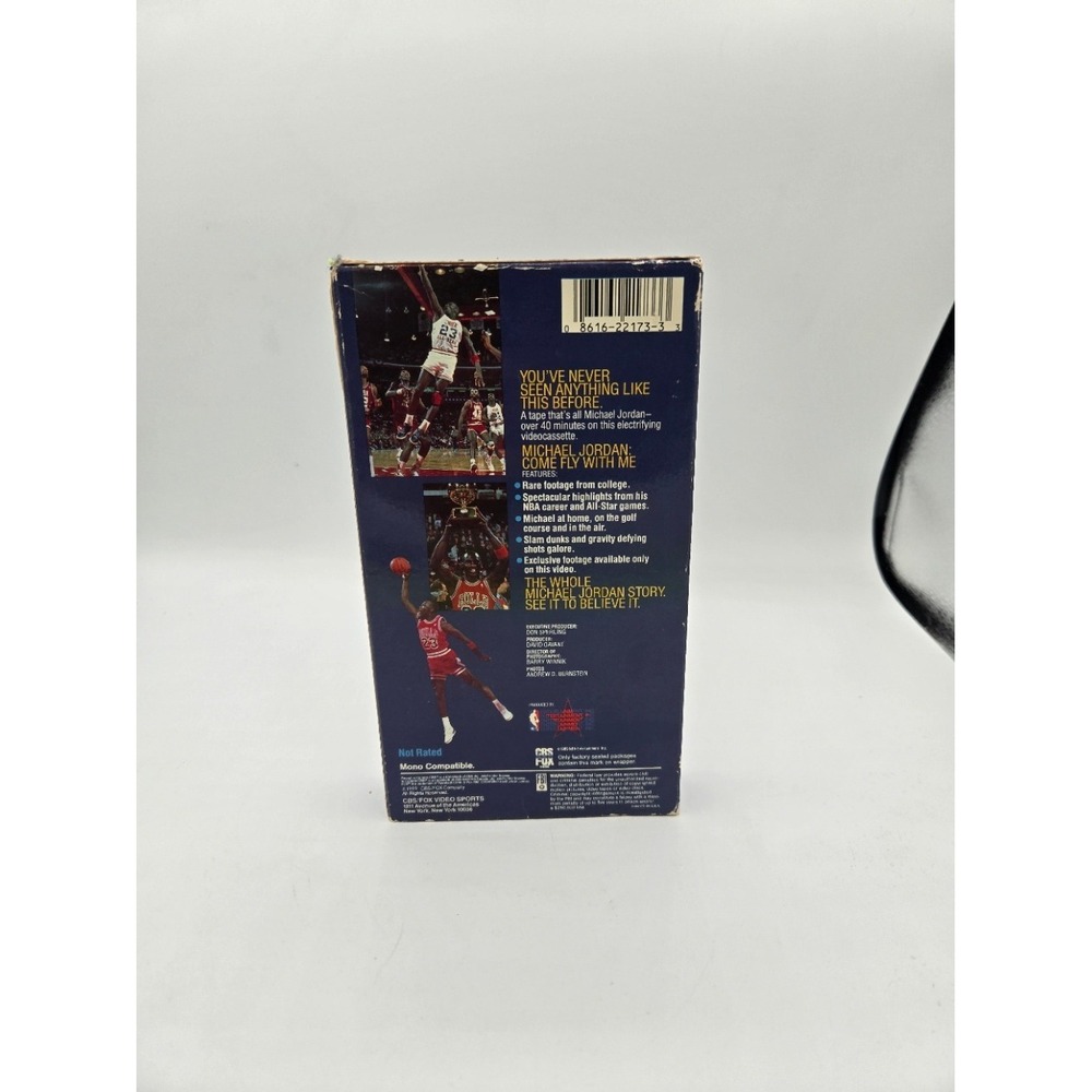 Michael Jordan: Come Fly With Me VHS (1989) CBS Fox Video Sports - Pre-owned - Picture 3 of 7